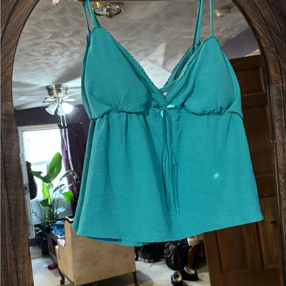 💎 NWT No Boundaries Bra Cup Babydoll Tank 💎